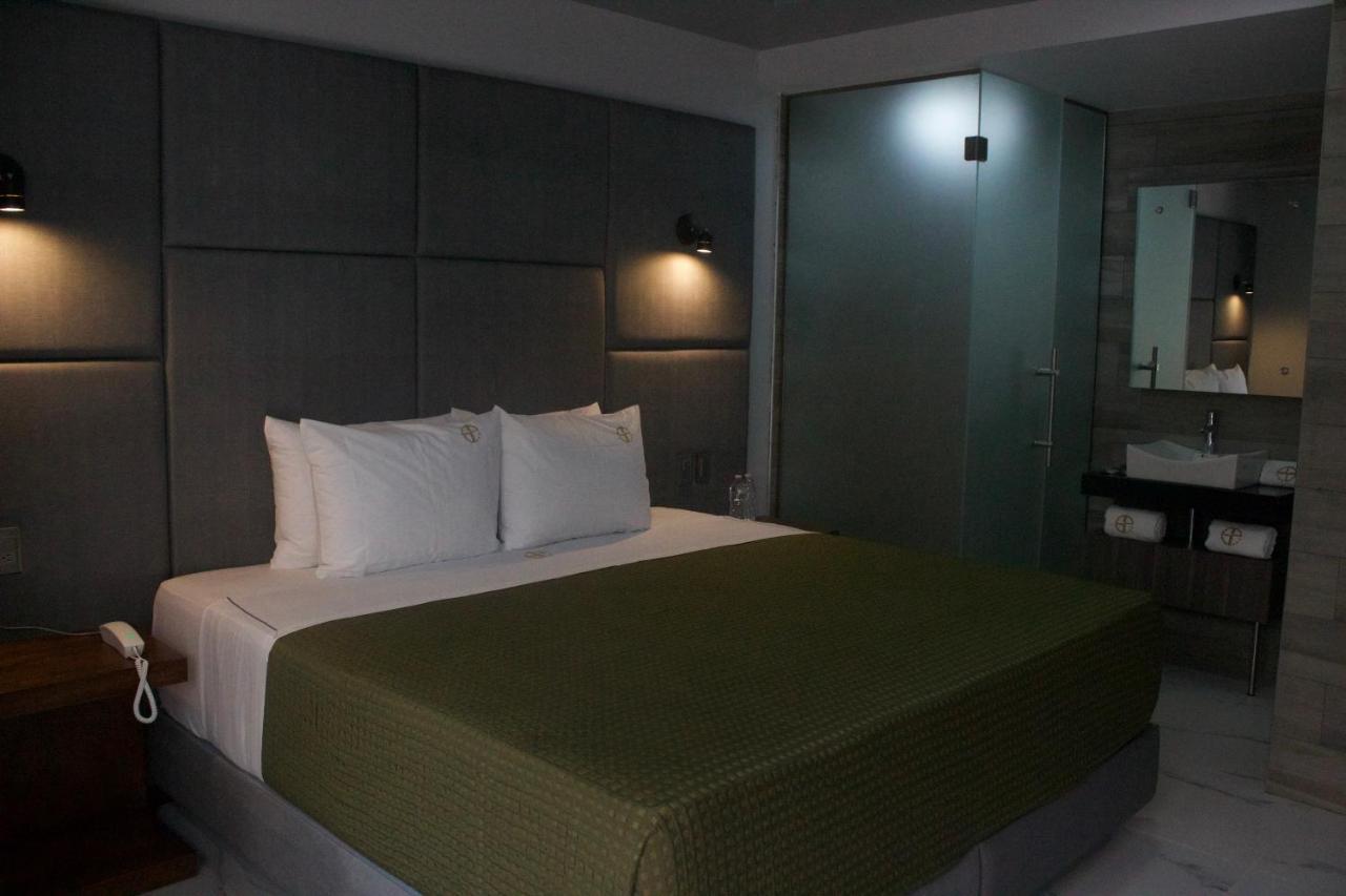 Hotel Grand One Plaza Tijuana Esterno foto