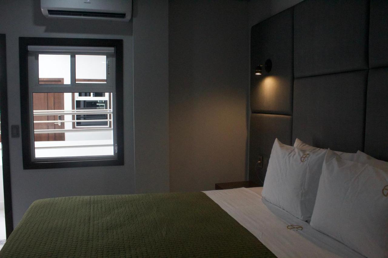 Hotel Grand One Plaza Tijuana Esterno foto