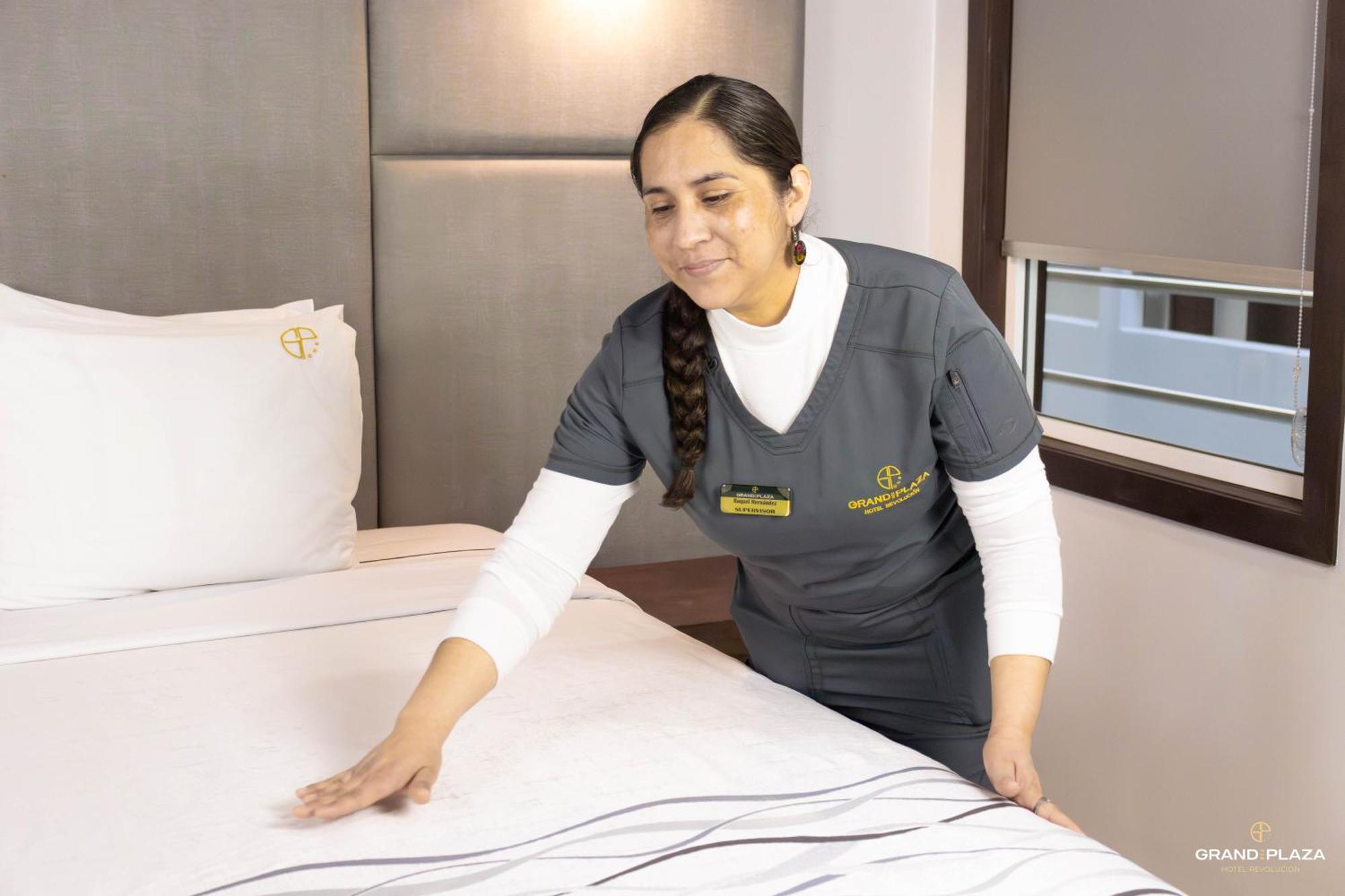 Hotel Grand One Plaza Tijuana Esterno foto